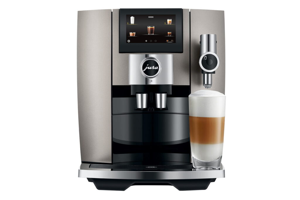 Jura J8 (EA) Kaffeevollautomat in Midnight Silver, Frontansicht