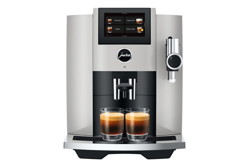 Jura S8 (EB) Kaffeevollautomat in Platin, Frontansicht