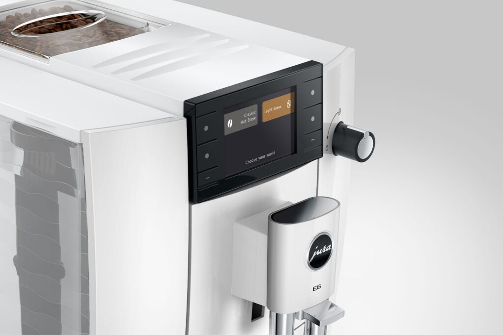 Jura E6 (ED) Kaffeevollautomat in Piano White, Detailansicht Display