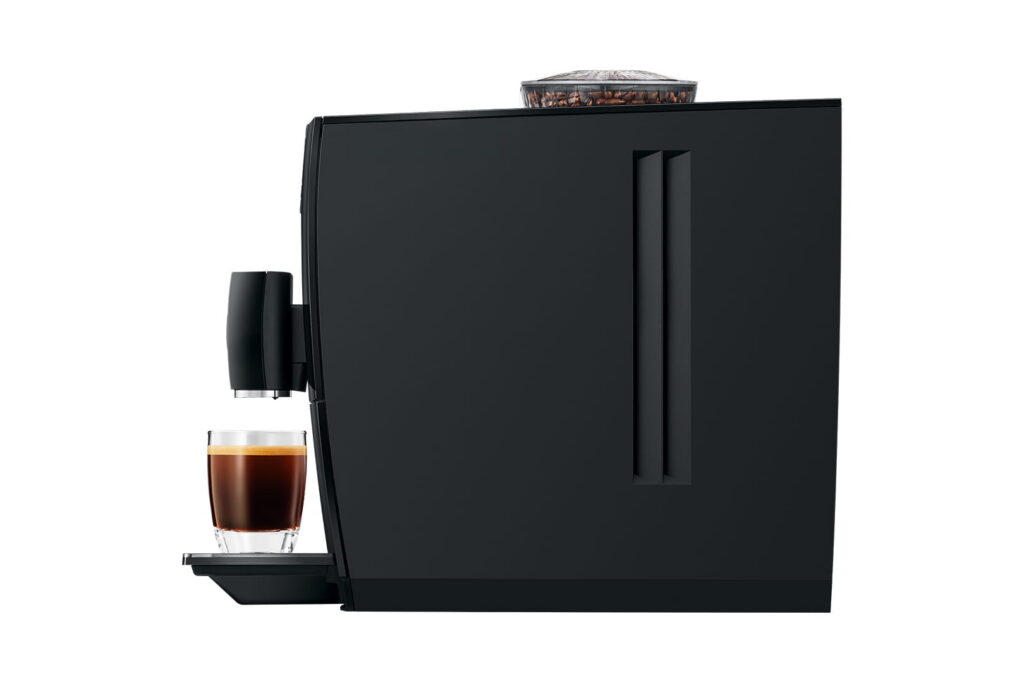 Jura A8 (EA) Kaffeevollautomat in Piano Black, Seitenansicht